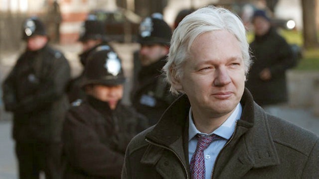 Assange: Persona non grata No. 1 u političkom establišmentu Trećeg kamena od Sunca